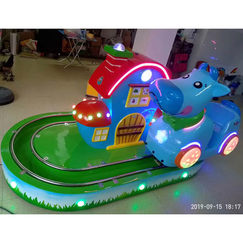 coin-operated-little-train-kiddie-ride-4