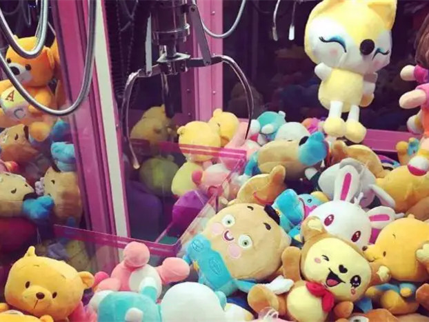 doll claw crane machine