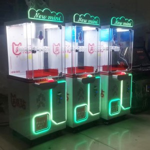 China mini coin operated clip prize game machine gift vending machine factory and suppliers | Meiyi